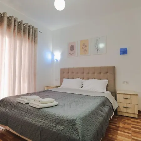 Rose Apartament
