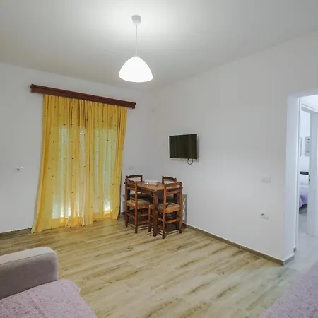Apartament Rose *