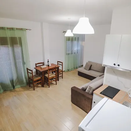 Apartament Rose *